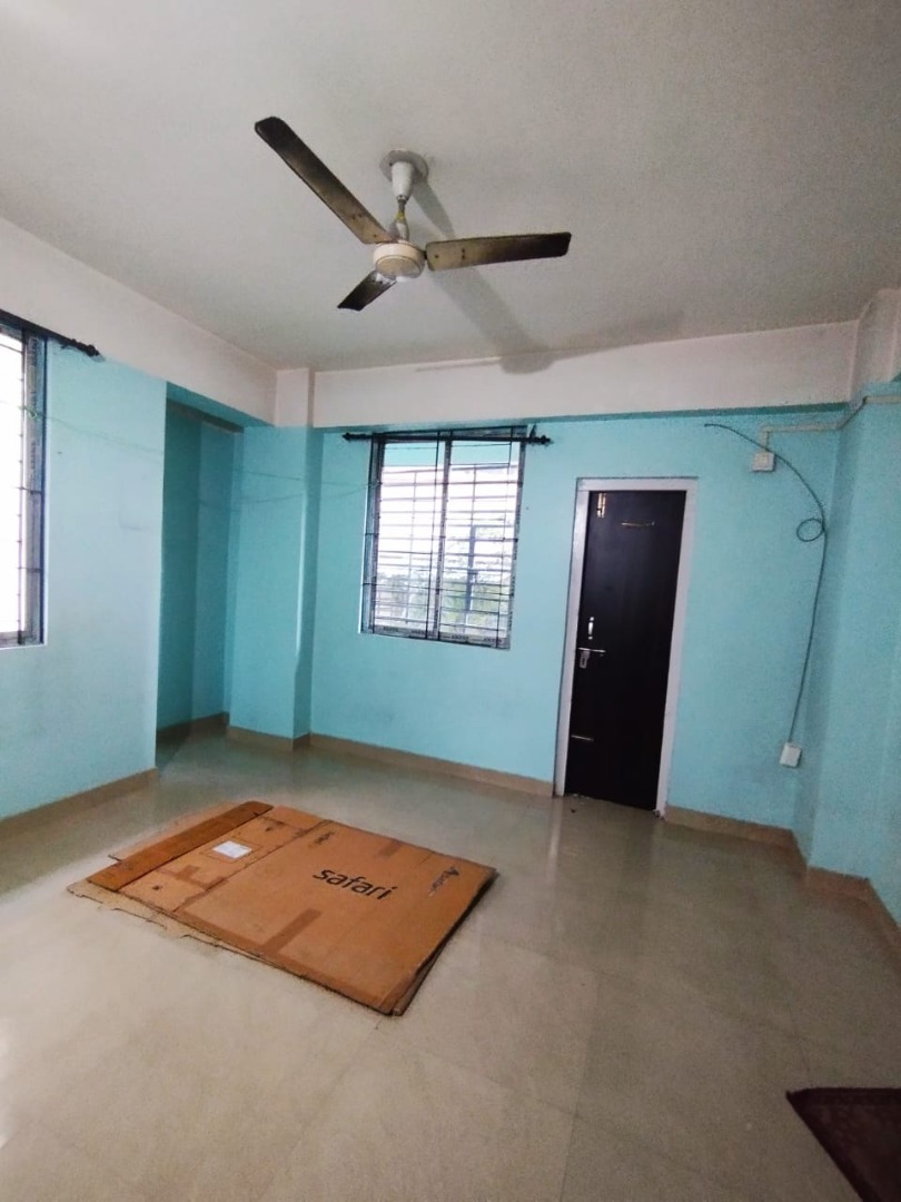 Unfurnished 4bhk in RG Baruah Rd, Zoo Tiniali, Guwahati, Assam, India for Rent